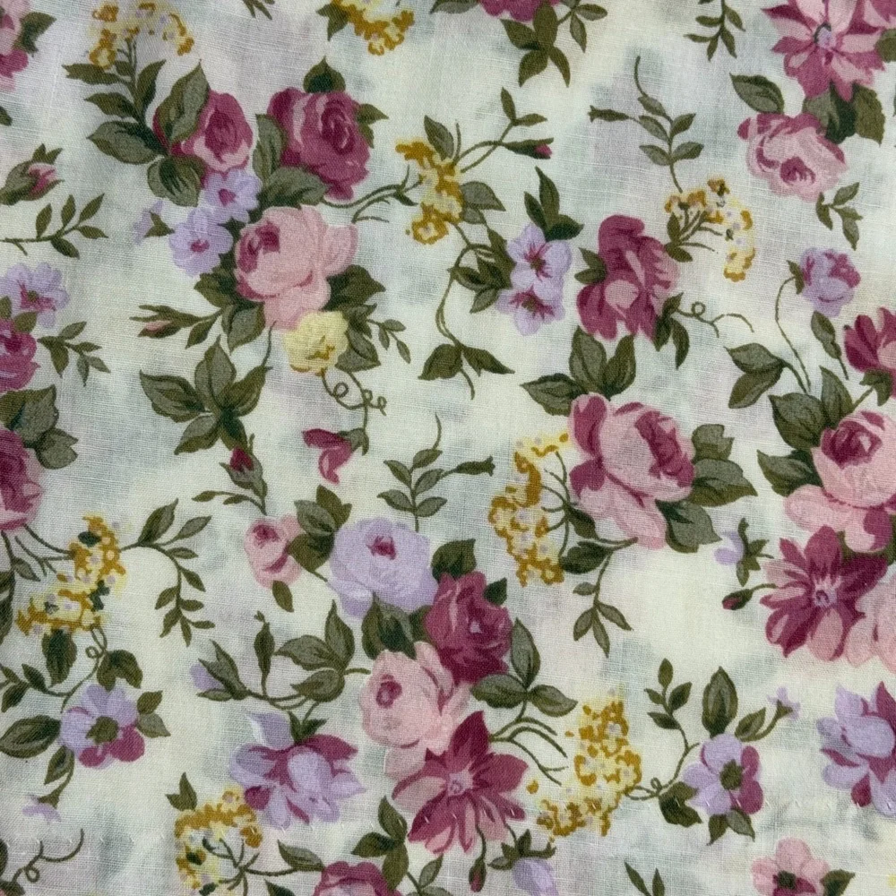 Vintage loungewear house